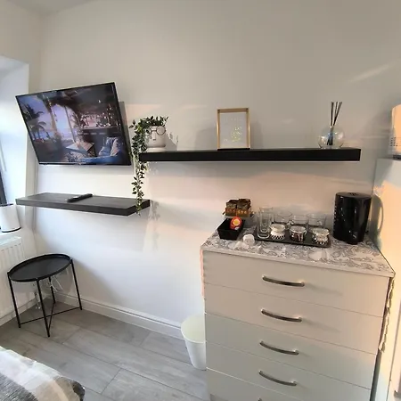 Full Equiped Rooms, Tooting Broadway Station Londres Extérieur photo