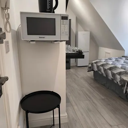 Full Equiped Rooms, Tooting Broadway Station Londres Extérieur photo